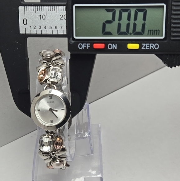 Womens Guess Pink Marquise Crystal Pearls Bows Silver Bracelet Watch New Battery - Picture 4 of 10